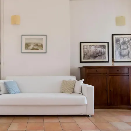 Appartamento Il Terrazzo Alba (Piedmont)